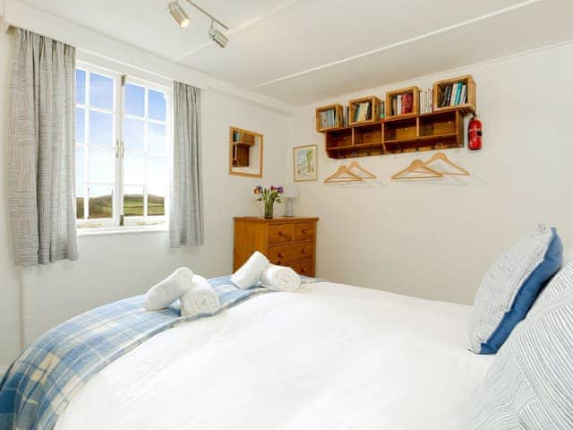 Bedroom 1 | Little Hill, St Mawes