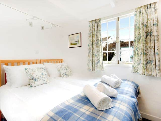 Twin room | Little Hill, St Mawes