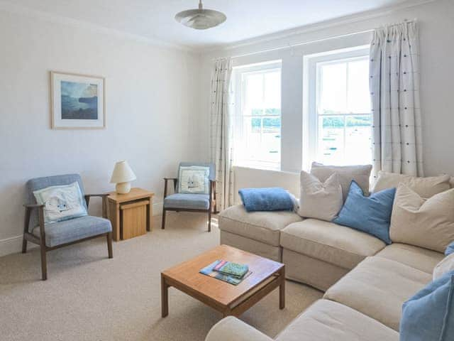 1st Floor sitting room | Polvarth Cottage, St Mawes