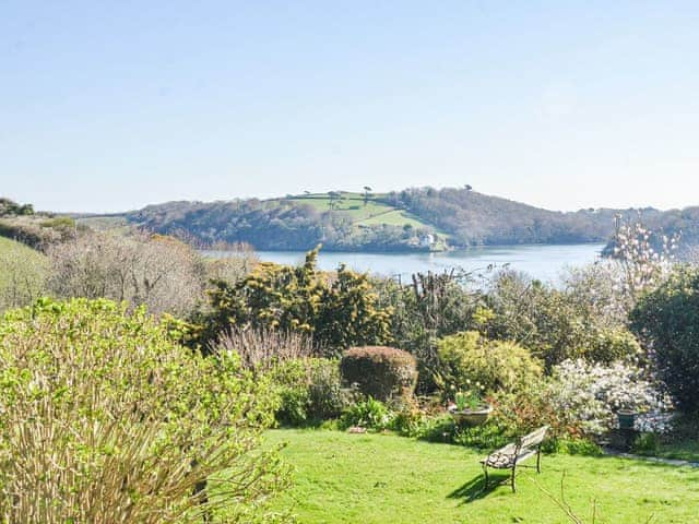 Garden views of Percuil River | Poldower, St Mawes