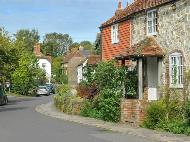 Crowell Shires, Pulborough