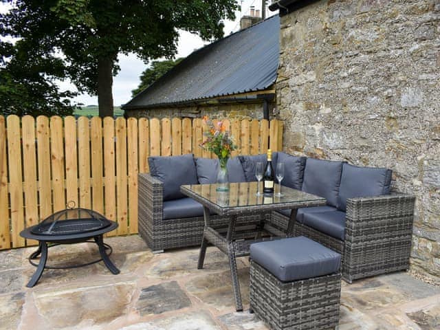 Sitting-out-area | Harsondale Bothy, Langley-On-Tyne