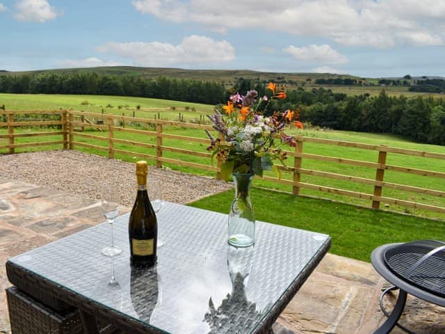 Sitting-out-area | Harsondale Bothy, Langley-On-Tyne