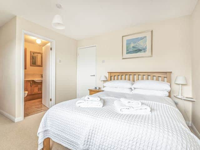 Master bedroom | McKenzie, Portscatho