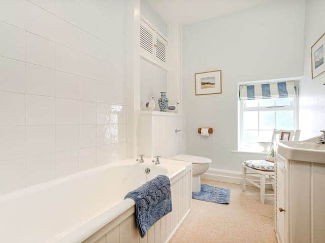 Family Bathroom | Pennygillam, St Mawes