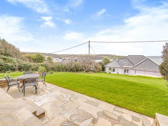 Large rear garden with patio area | Highlands, St Mawes