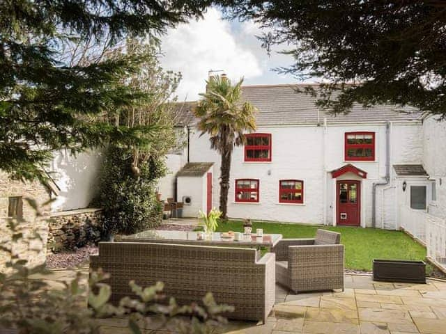 Red Cottage, St Just in Roseland, Nr St Mawes