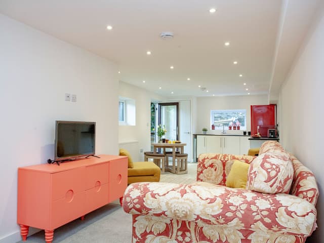 Open plan living space | Crofty’s Celder, Camborne, Near Portreath