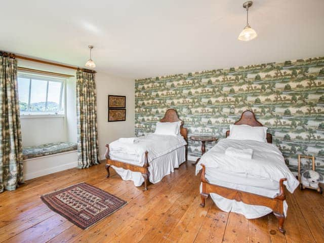 Twin bedroom | Shewte Farm, Bovey Tracey