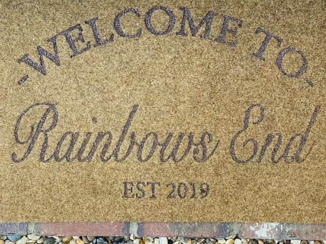 A warm welcome | Rainbows End, St. Lawrence, near Burnham-on-Crouch