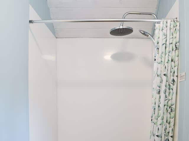 Shower room | The Old Back Kitchen at Bonfield Ghyll Farm, Helmsley