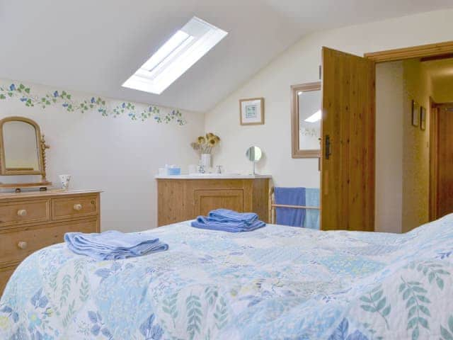 Double bedroom | Dale Cottage, High Lorton, near Keswick