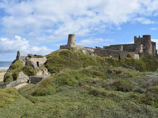 Surrounding area | Well House - Bamburgh, Belford