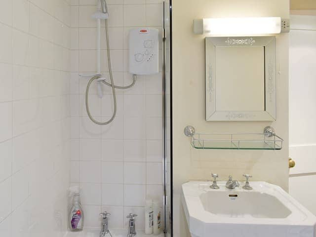 Shower room | Smithy Lodge at Heaton Park, Prestwich, Manchester