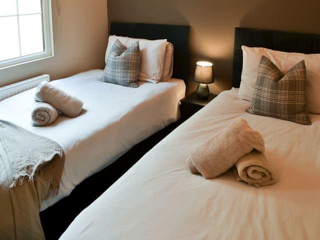 Twin bedroom | Aintree Lodge, Swarland