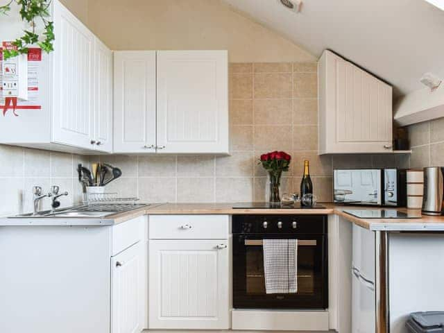 Kitchen | St Martins Square Apartment 3, Scarborough