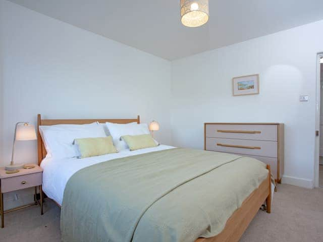 Double bedroom | The Lookout 43, Brixham