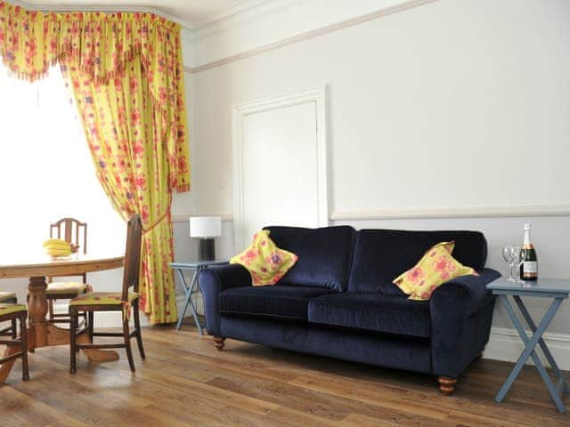 Living room/dining room | Hamilton Apartment, Cheltenham