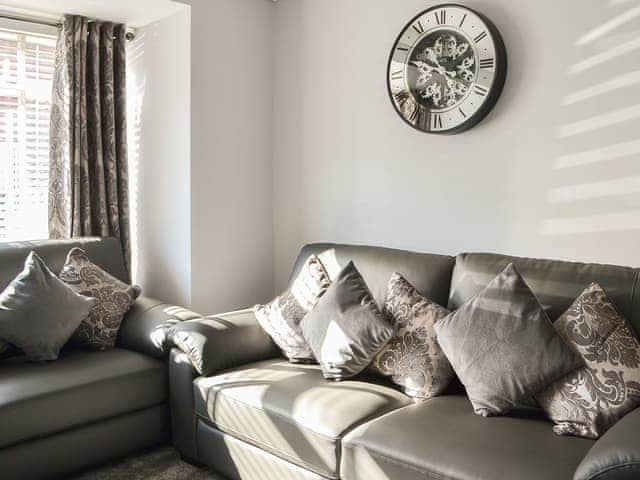 Living room | Lowey&rsquo;s Harbour Cottage, Bridlington