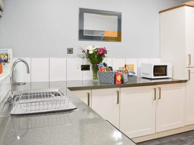 Kitchen | Lowey&rsquo;s Harbour Cottage, Bridlington