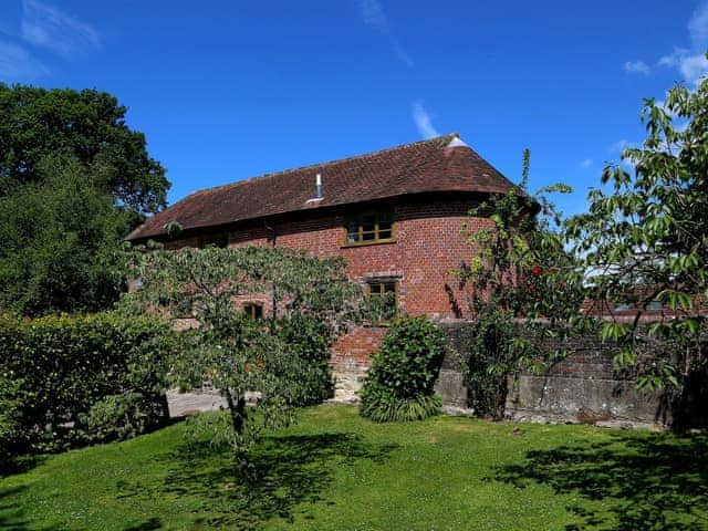 Exterior | Mallingdown Farm, Piltdown