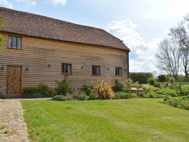 Exterior | Sparr Farm Barn, Wisborough Green, near Billingshurst