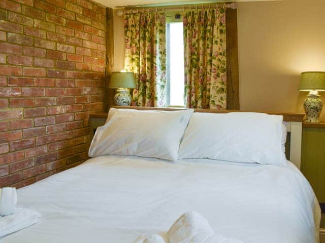 Double bedroom | Sparr Farm Barn, Wisborough Green, near Billingshurst