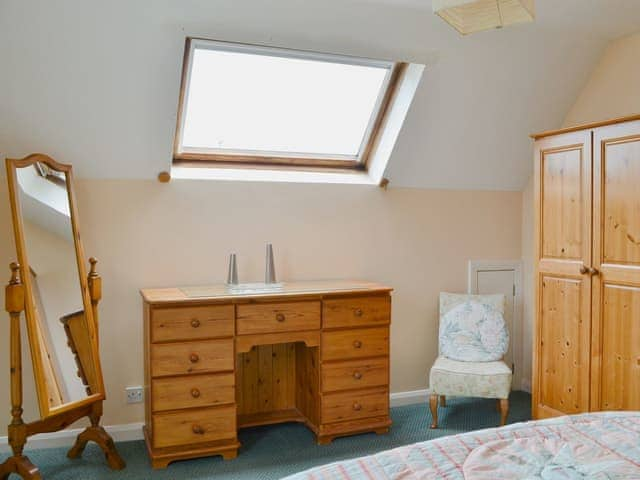 Double bedroom | Sunny Crest - Hunmanby Gap Cottages, Hunmanby Gap, near Filey