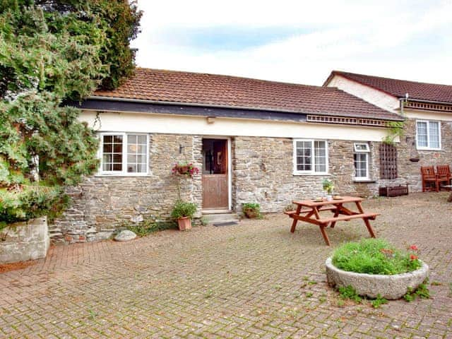 Exterior | Linhay - Summercourt Cottages, Looe