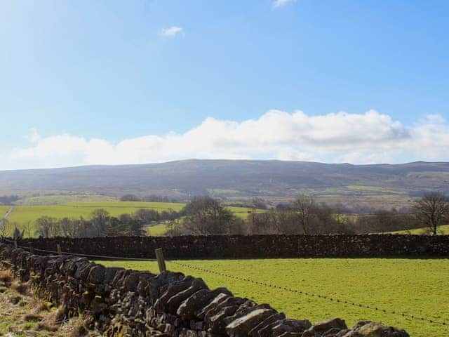 Surrounding area | Mouthlock Chapel, Barras, near Kirkby Stephen