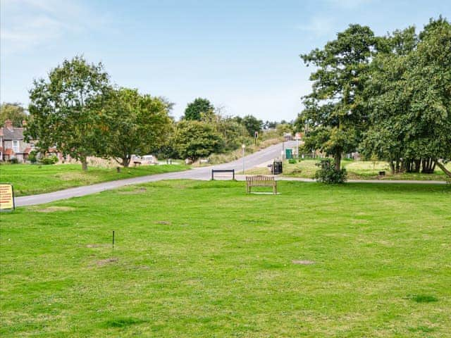 Surrounding area | Sea Holly Cottage, West Runton