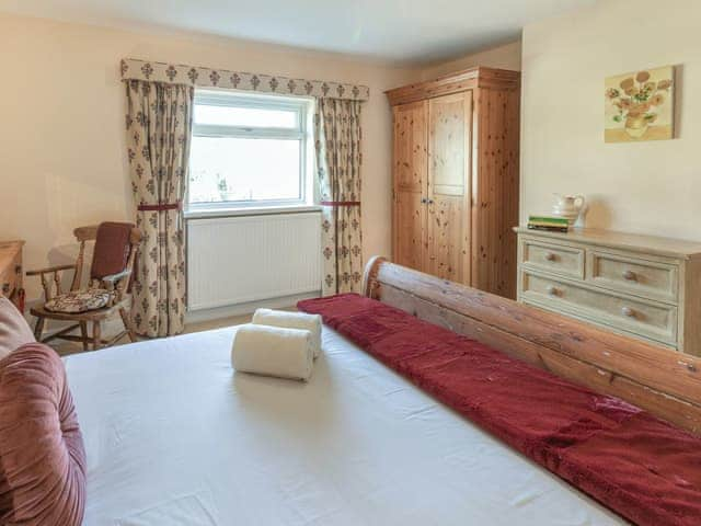 Double bedroom | Rasen Cottage, Lincoln