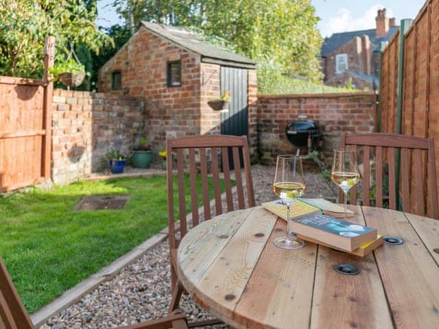 Garden | Rasen Cottage, Lincoln