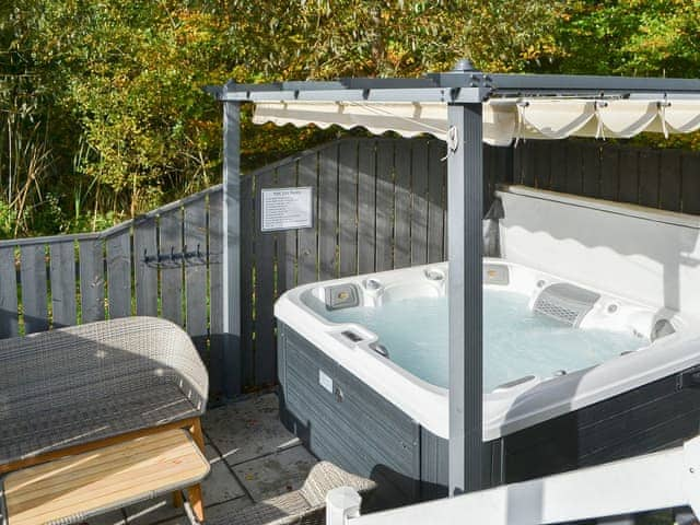 Hot tub | Hazon Burn Lodges- Hazon Burn Luxury Lodge - Hazon Burn Lodges, Swarland, near Warkworth