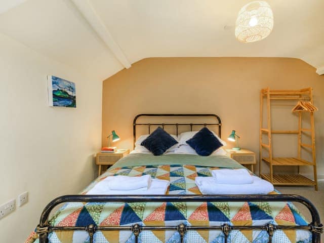 Double bedroom | Coach House - Bradstock Cottages, Burton Bradstock, near Bridport