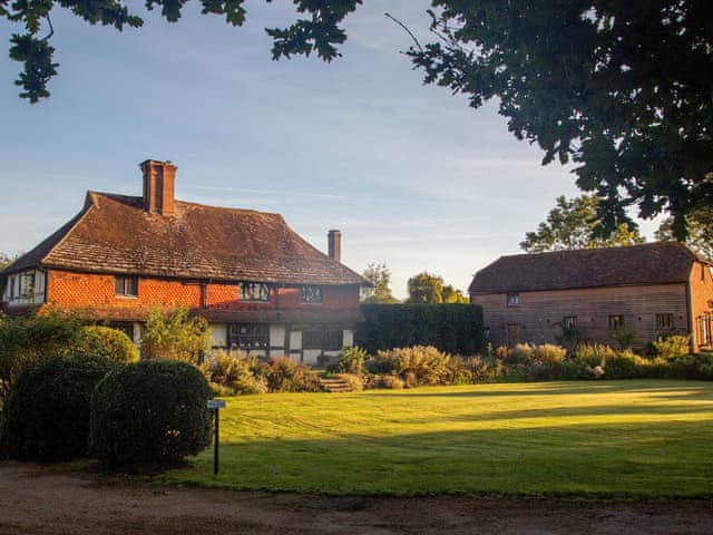 Exterior | Sparr Farm Barn, Wisborough Green, near Billingshurst