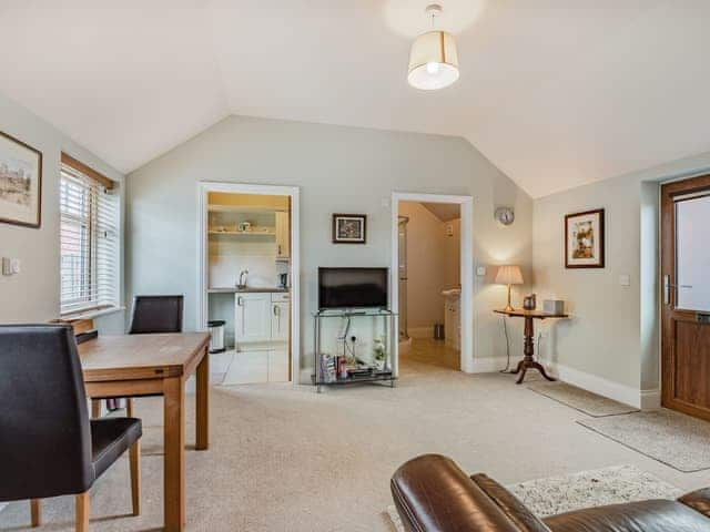 Living room/dining room | Rose Cottage Farm - The Potting Shed - Rose Cottage Farm , Horsington