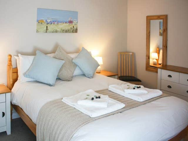 Double bedroom | Ring of Bells Cottage - The Bell Hotel Cottages, Burgh le Marsh, near Skegness