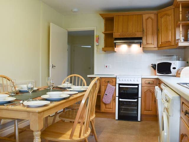 Kitchen/diner | Little Blagdon Bungalow, North Tamerton, near Bude