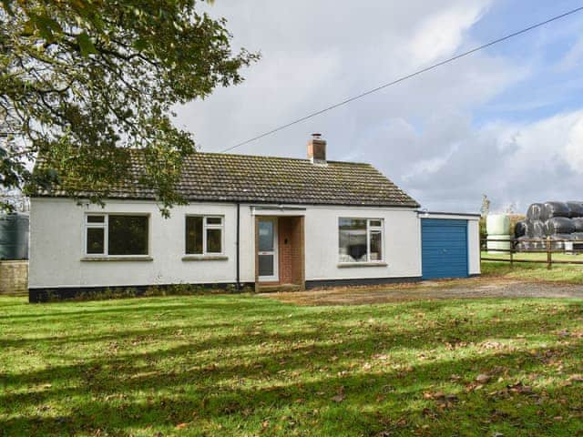 Exterior | Little Blagdon Bungalow, North Tamerton, near Bude