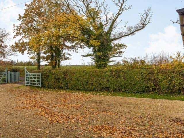 Driveway | Garden Cottage, Clopton Nr Woodbridge