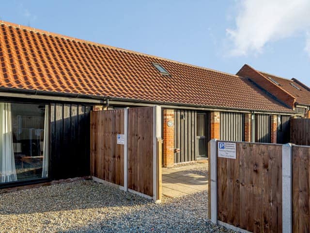 Exterior | The Long Barn - Brick Kiln Barn Retreats, Dilham, near North Walsham