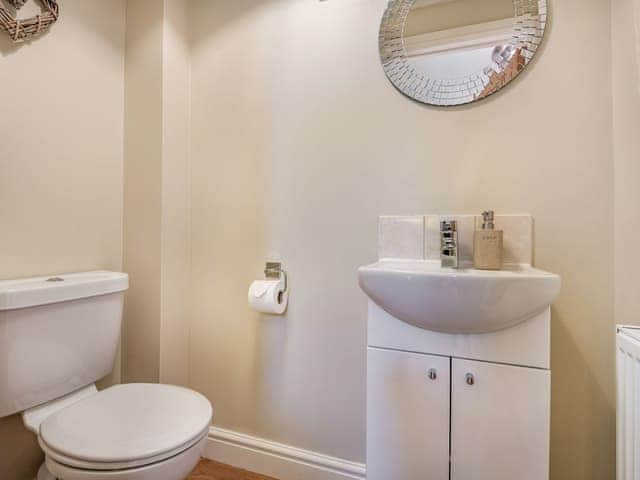 Bathroom | Barn Owl Cottage, Wisbech