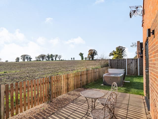 Sitting-out-area | Wheelwrights - Brick Kiln Barn Retreats, Dilham, near North Walsham