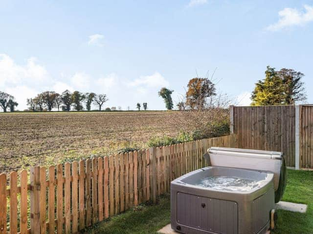 Hot tub | Wheelwrights - Brick Kiln Barn Retreats, Dilham, near North Walsham