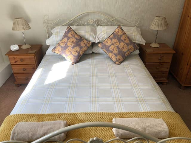 Double bedroom | Etive Cottage, Warenford, near Belford