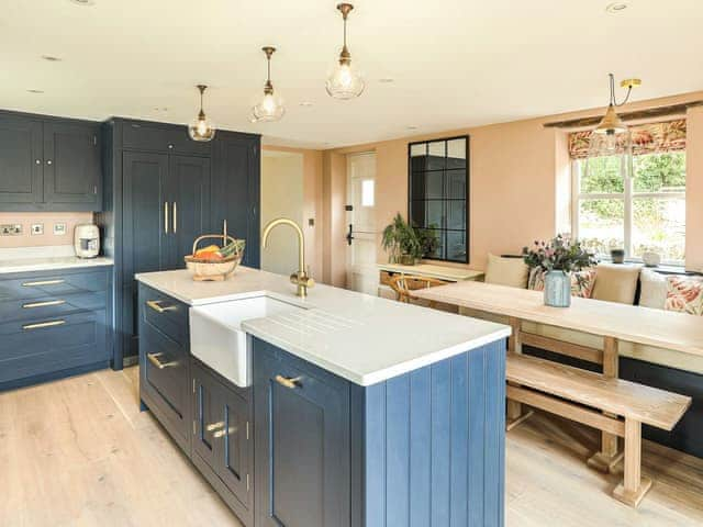 Kitchen/diner | Grove Cottage, Hazelton