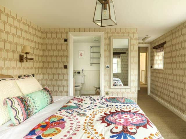 Double bedroom | Grove Cottage, Hazelton