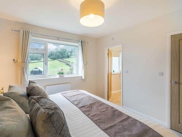 Double bedroom | Carr View - Carr View Farm, Thornhill, Hope Valley