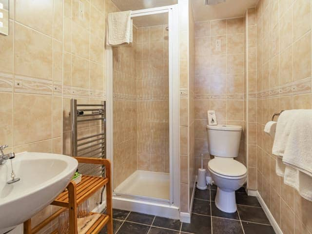 En-suite | Smugglers Rock House, Ravenscar, near Robin Hoods Bay